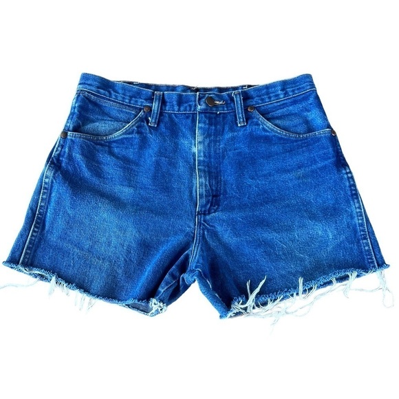 VTG Wrangler Frayed Denim Cutoff High Waist Shorts Sz 33 USA Made Pocket Patch - Picture 4 of 10